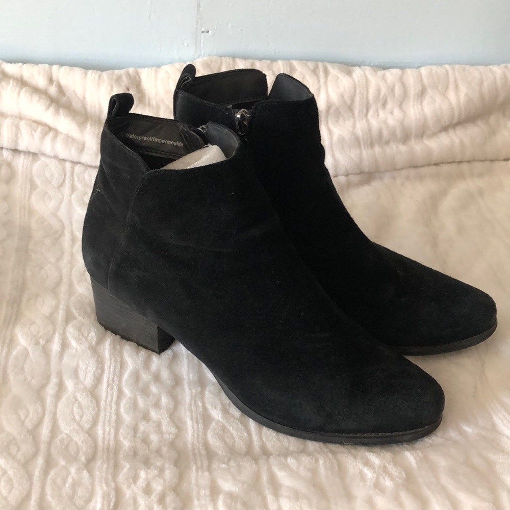 Blondo Black Suede Waterproof Boots size 11m